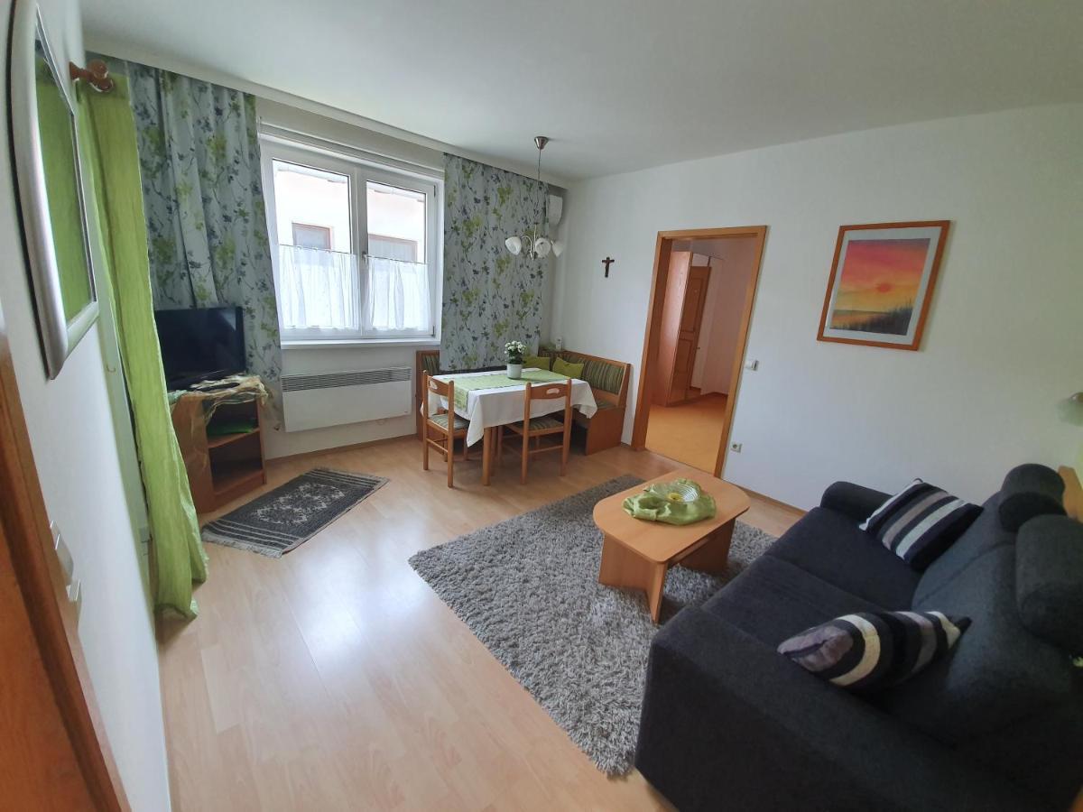 Appartement Roiss Podersdorf am See Buitenkant foto