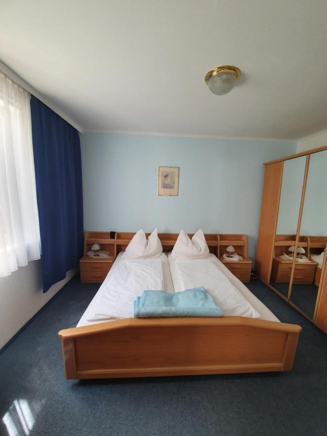Appartement Roiss Podersdorf am See Buitenkant foto